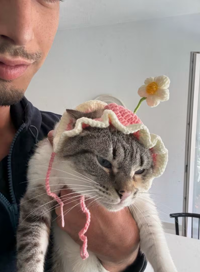 Neo's Handmade Pet Flower Crochet Hat